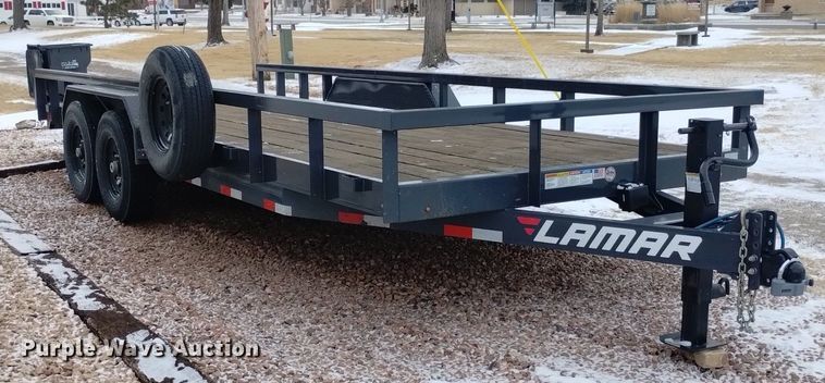 image for item DK8976 2022 Lamar U6832027 equipment trailer