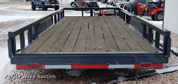 image for item DK8976 2022 Lamar U6832027 equipment trailer