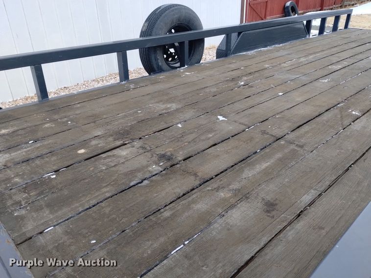 image for item DK8976 2022 Lamar U6832027 equipment trailer