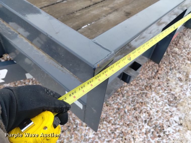 image for item DK8976 2022 Lamar U6832027 equipment trailer