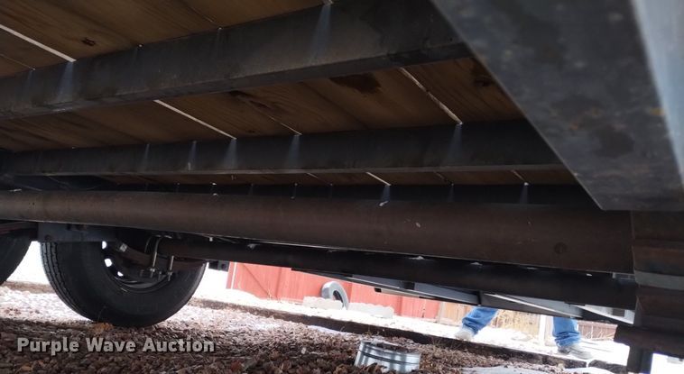 image for item DK8976 2022 Lamar U6832027 equipment trailer