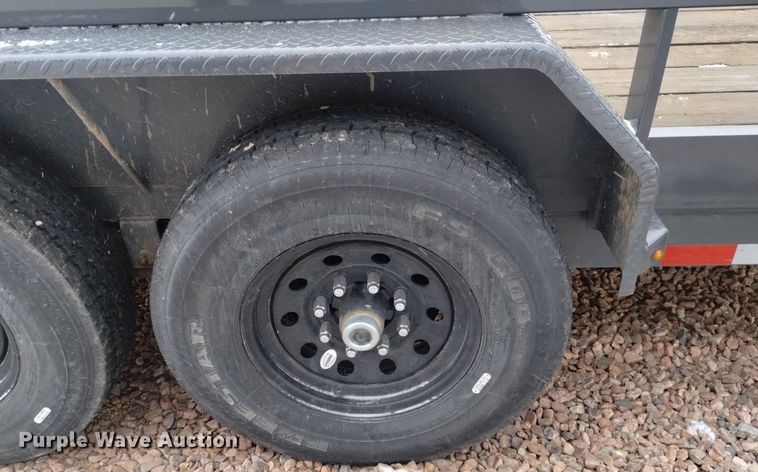 image for item DK8976 2022 Lamar U6832027 equipment trailer