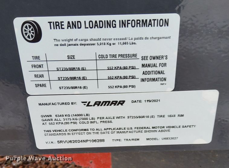 image for item DK8976 2022 Lamar U6832027 equipment trailer