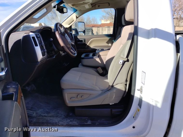 image for item DK8977 2015 GMC Sierra 2500HD SLE pickup truck