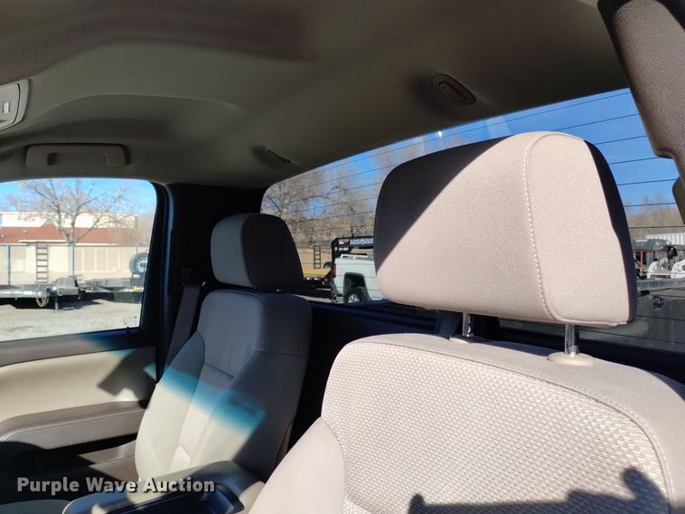 image for item DK8977 2015 GMC Sierra 2500HD SLE pickup truck