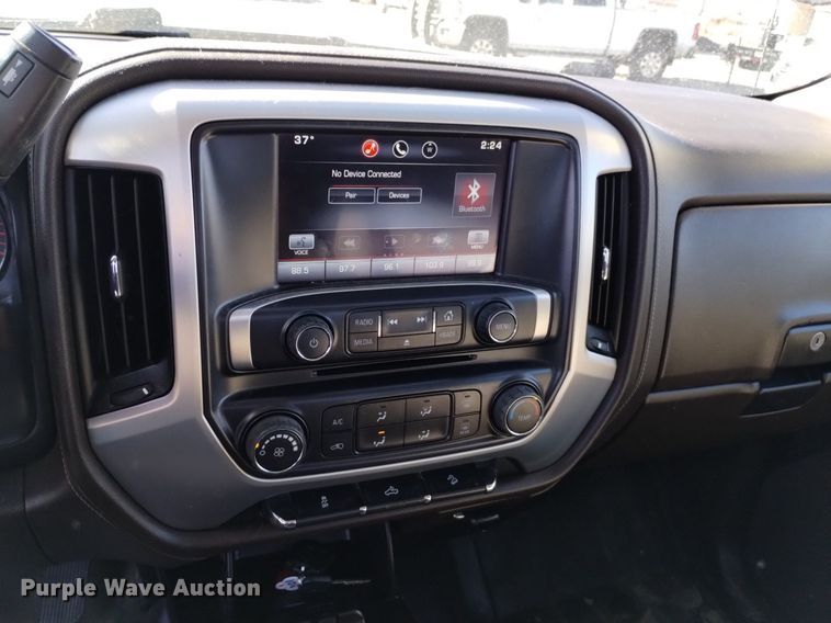 image for item DK8977 2015 GMC Sierra 2500HD SLE pickup truck