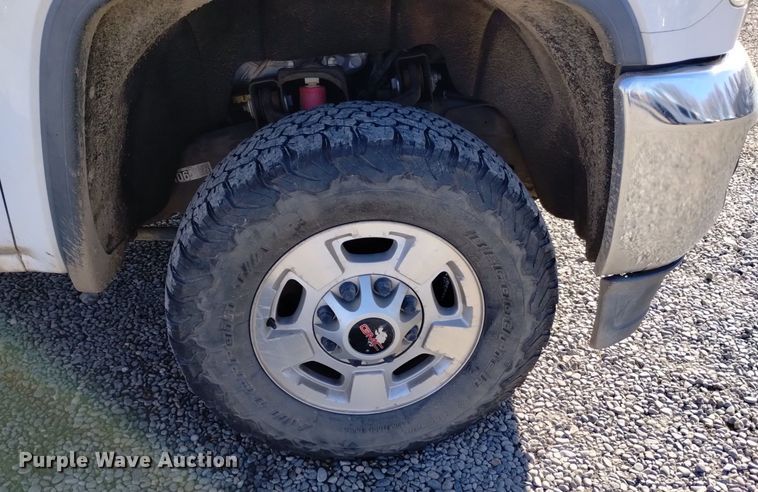 image for item DK8977 2015 GMC Sierra 2500HD SLE pickup truck