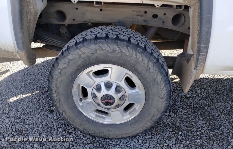 image for item DK8977 2015 GMC Sierra 2500HD SLE pickup truck