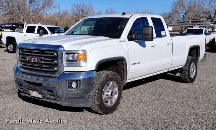 image for item DK8978 2015 GMC Sierra 2500HD SLE Double Cab pickup truck