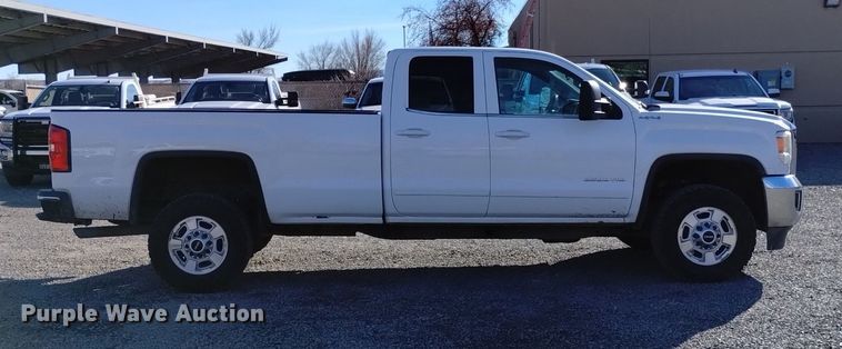 image for item DK8978 2015 GMC Sierra 2500HD SLE Double Cab pickup truck