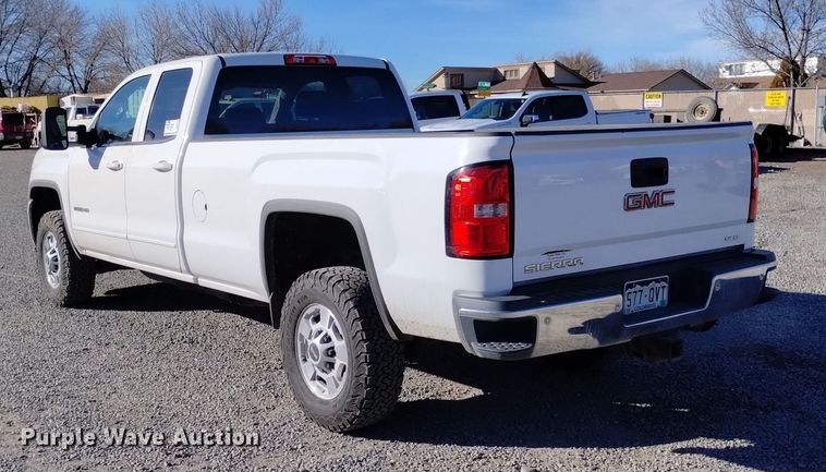 image for item DK8978 2015 GMC Sierra 2500HD SLE Double Cab pickup truck