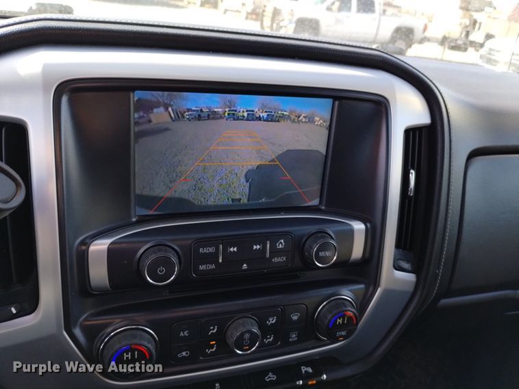 image for item DK8978 2015 GMC Sierra 2500HD SLE Double Cab pickup truck