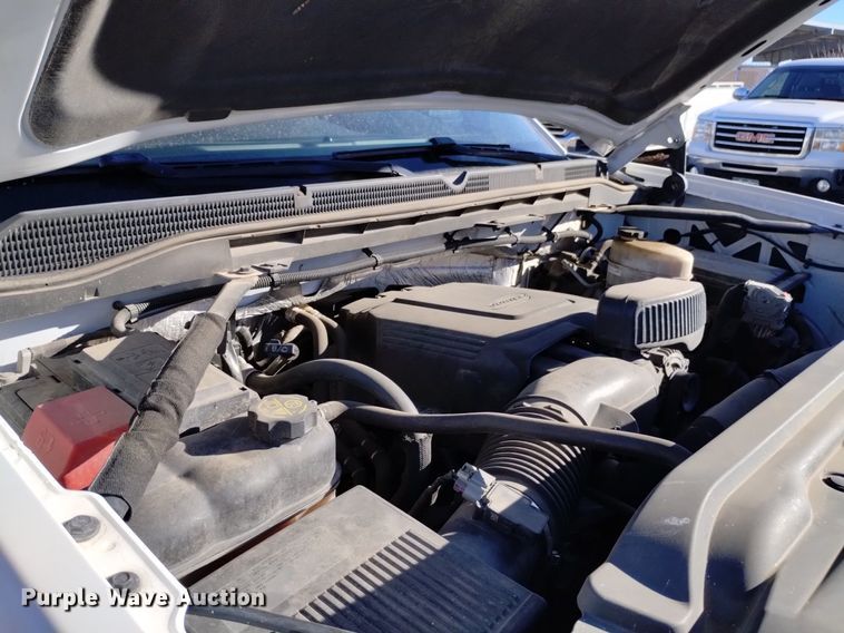 image for item DK8978 2015 GMC Sierra 2500HD SLE Double Cab pickup truck