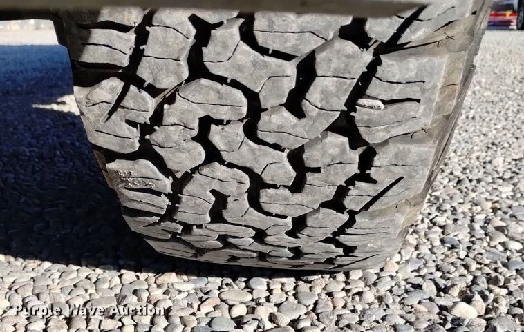 image for item DK8978 2015 GMC Sierra 2500HD SLE Double Cab pickup truck