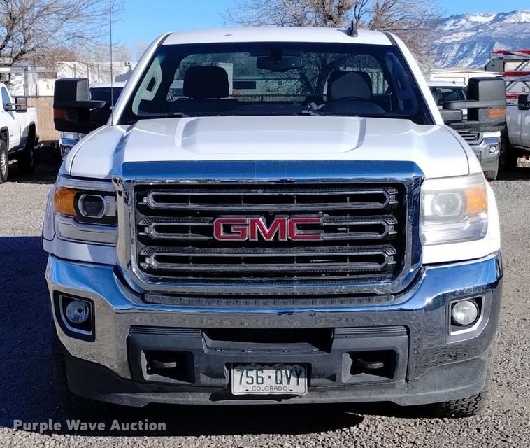 image for item DK8979 2015 GMC Sierra 2500HD SLE  pickup truck