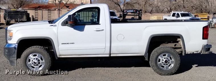 image for item DK8979 2015 GMC Sierra 2500HD SLE  pickup truck