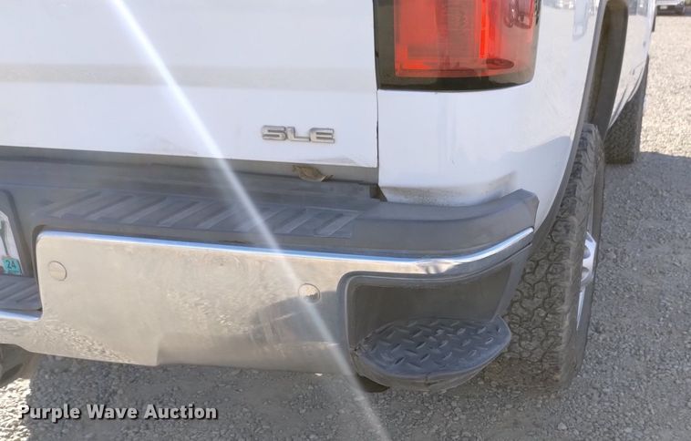 image for item DK8979 2015 GMC Sierra 2500HD SLE  pickup truck