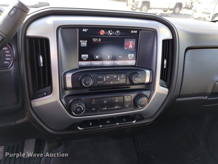 image for item DK8979 2015 GMC Sierra 2500HD SLE  pickup truck