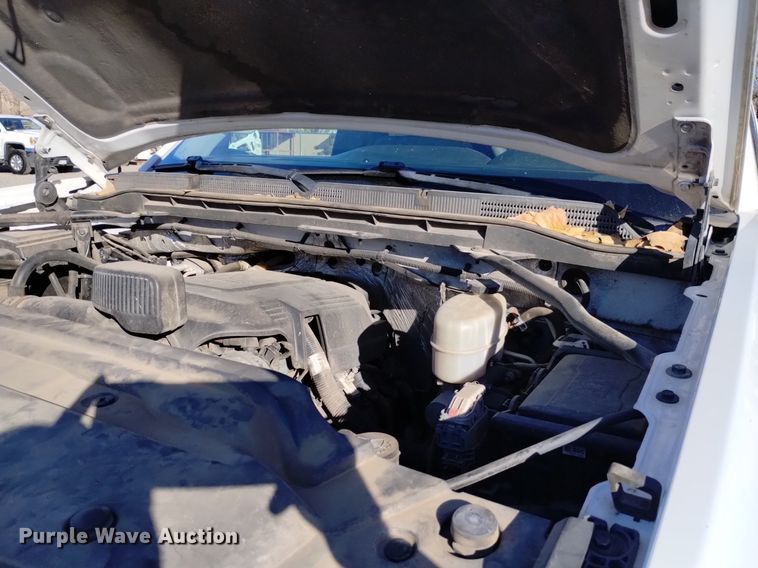 image for item DK8979 2015 GMC Sierra 2500HD SLE  pickup truck