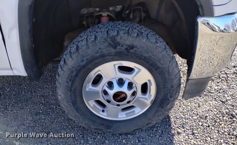 image for item DK8979 2015 GMC Sierra 2500HD SLE  pickup truck