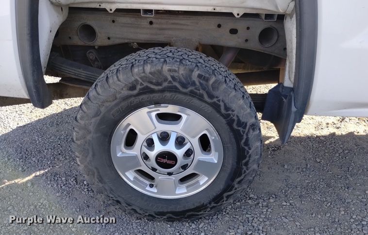 image for item DK8979 2015 GMC Sierra 2500HD SLE  pickup truck