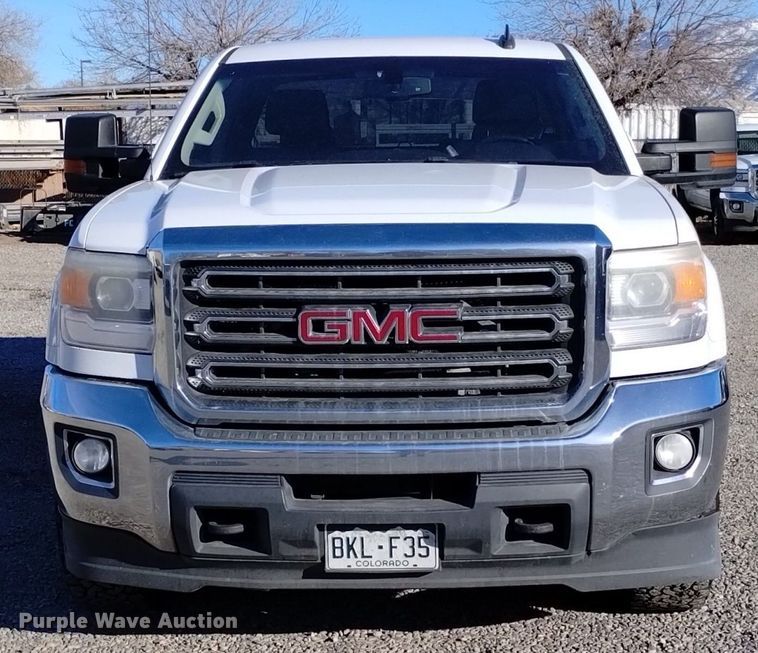 image for item DK8980 2015 GMC Sierra 2500HD SLE  Double Cab pickup truck