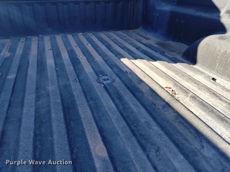 image for item DK8980 2015 GMC Sierra 2500HD SLE  Double Cab pickup truck