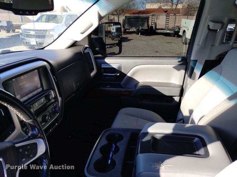 image for item DK8980 2015 GMC Sierra 2500HD SLE  Double Cab pickup truck