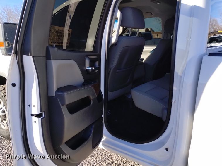 image for item DK8980 2015 GMC Sierra 2500HD SLE  Double Cab pickup truck