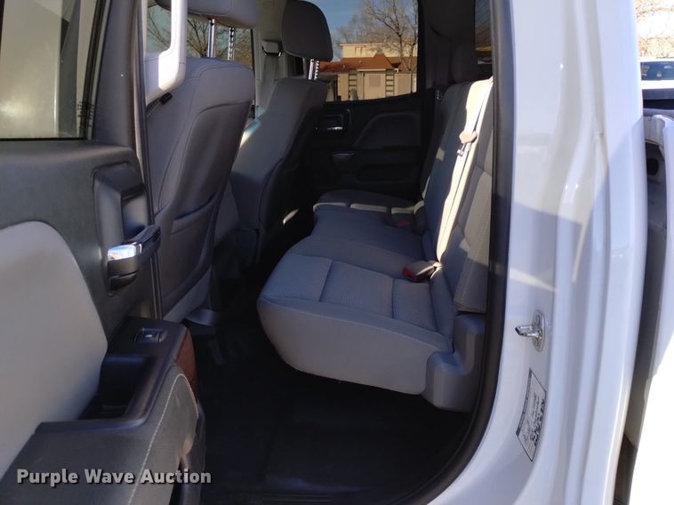 image for item DK8980 2015 GMC Sierra 2500HD SLE  Double Cab pickup truck