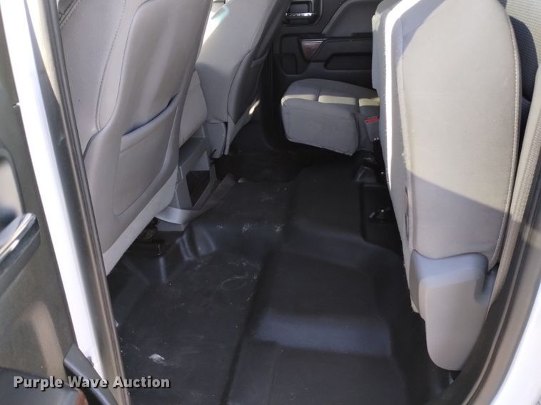 image for item DK8980 2015 GMC Sierra 2500HD SLE  Double Cab pickup truck