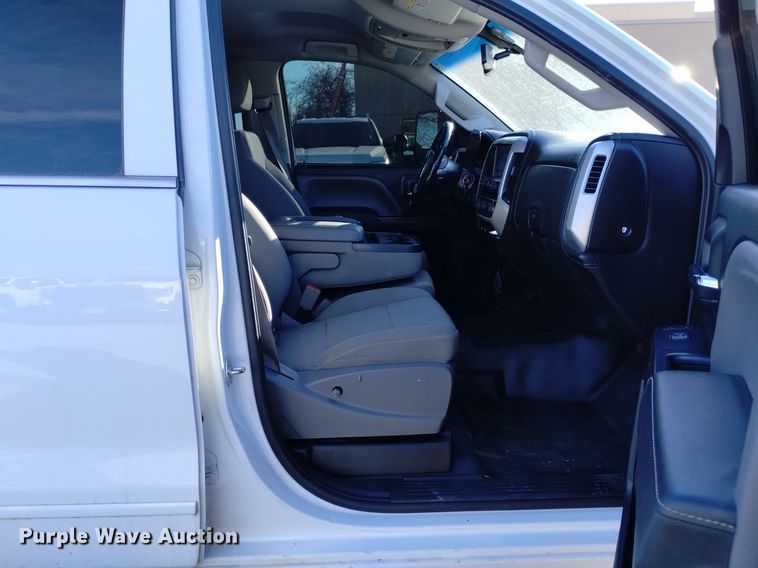 image for item DK8980 2015 GMC Sierra 2500HD SLE  Double Cab pickup truck