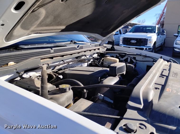 image for item DK8980 2015 GMC Sierra 2500HD SLE  Double Cab pickup truck