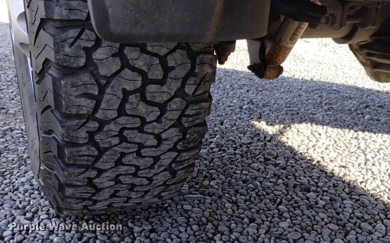 image for item DK8980 2015 GMC Sierra 2500HD SLE  Double Cab pickup truck