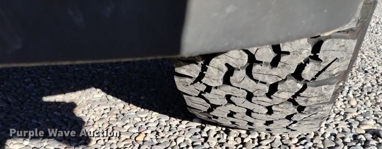 image for item DK8981 2016 GMC Sierra 2500HD SLE  pickup truck