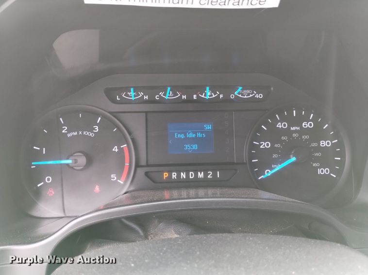 image for item DK8985 2017 Ford F550 flatbed truck