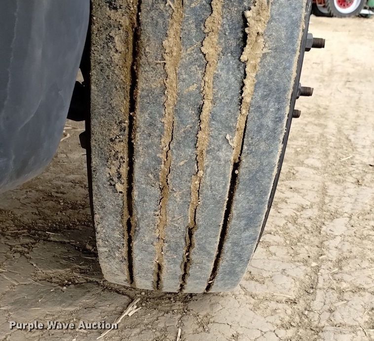 image for item DK8985 2017 Ford F550 flatbed truck