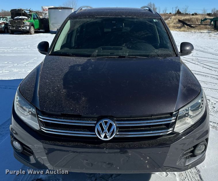image for item DL0429 2016 Volkswagen Tiguan SE 