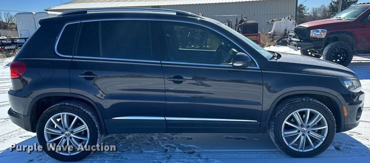 image for item DL0429 2016 Volkswagen Tiguan SE 