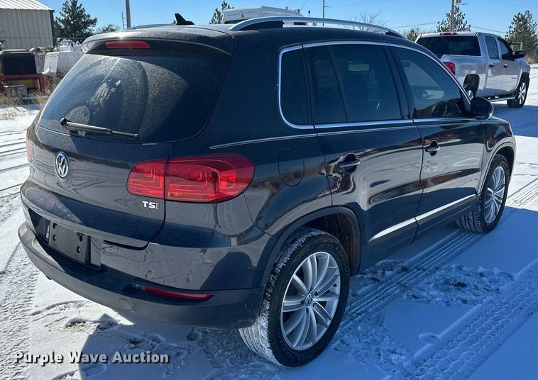 image for item DL0429 2016 Volkswagen Tiguan SE 