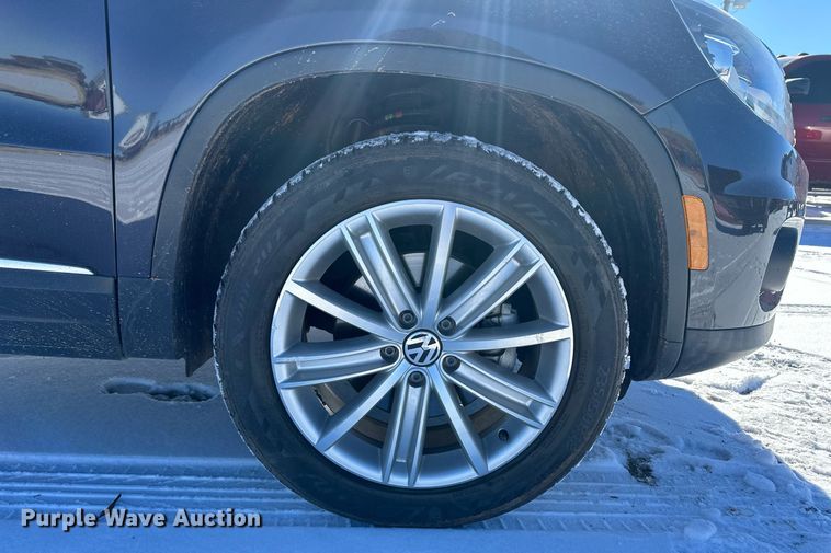 image for item DL0429 2016 Volkswagen Tiguan SE 