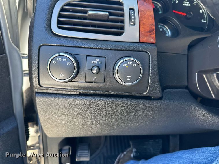 image for item DL0431 2013 GMC Yukon SUV