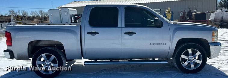 image for item DM2655 2011 Chevrolet Silverado 1500 Crew Cab pickup truck
