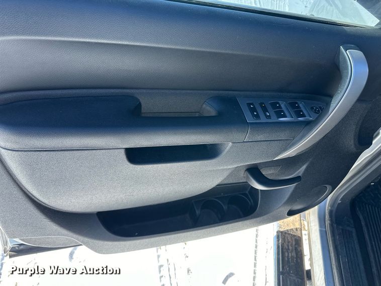 image for item DM2655 2011 Chevrolet Silverado 1500 Crew Cab pickup truck