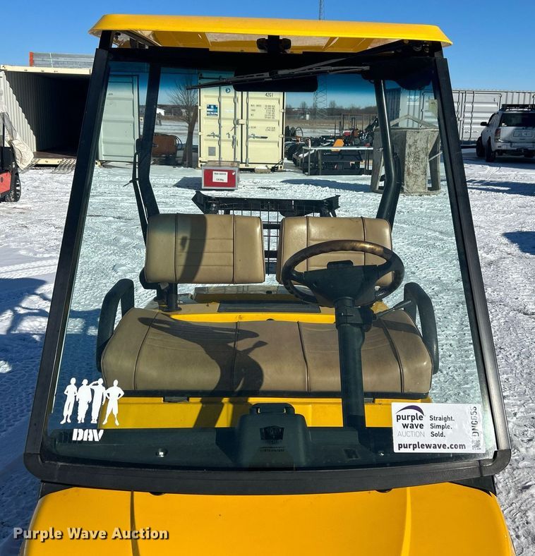 image for item DN0653 2010 Tomberlin Automotive Group E-Merge 500LE golf cart