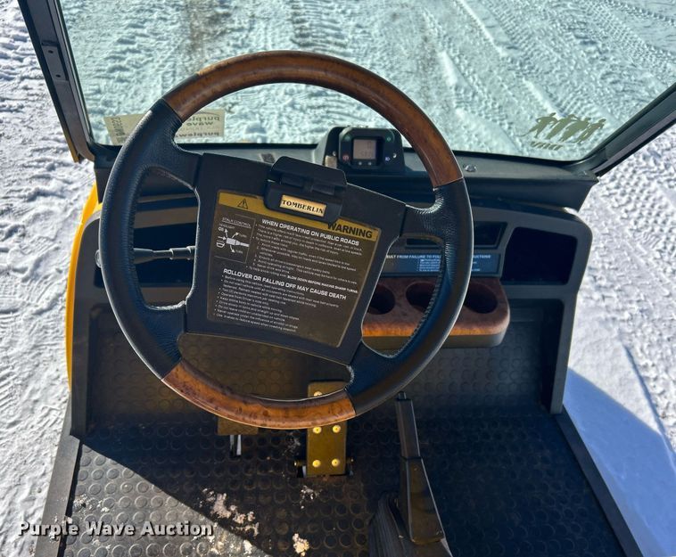 image for item DN0653 2010 Tomberlin Automotive Group E-Merge 500LE golf cart