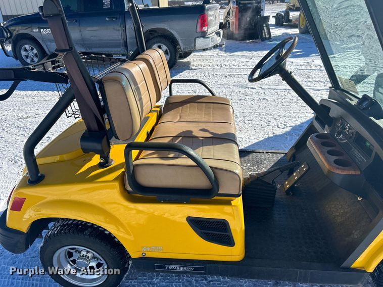 image for item DN0653 2010 Tomberlin Automotive Group E-Merge 500LE golf cart