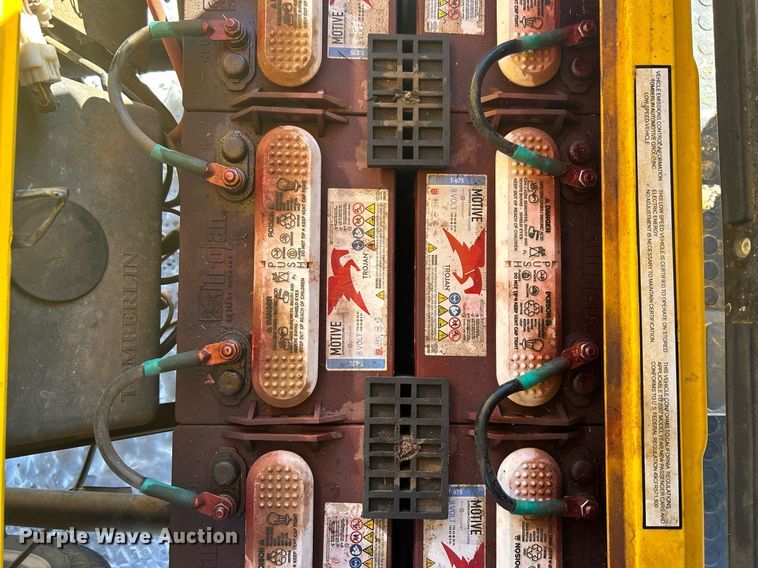 image for item DN0653 2010 Tomberlin Automotive Group E-Merge 500LE golf cart