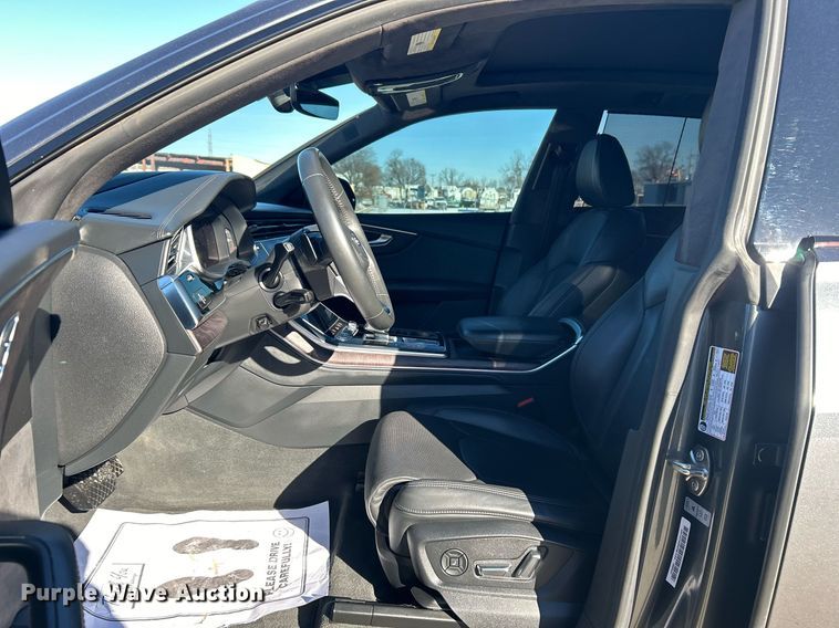 image for item DN0656 2019 Audi Q8 Quattro Prestige SUV