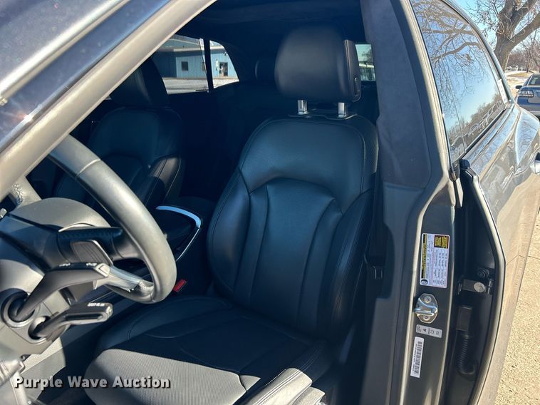 image for item DN0656 2019 Audi Q8 Quattro Prestige SUV